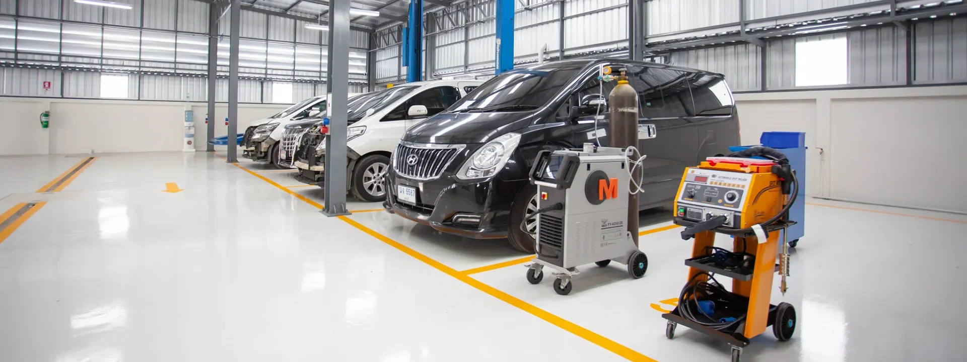 Eton งานซ่อมสี และตัวถัง