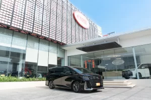 VELLFIRE HYBRID Z PREMIER BLACKPEARL EDITION