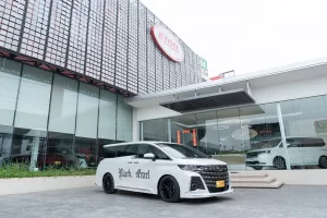 ALPHARD 2.5 Z BLACK PEARL BODY KITS